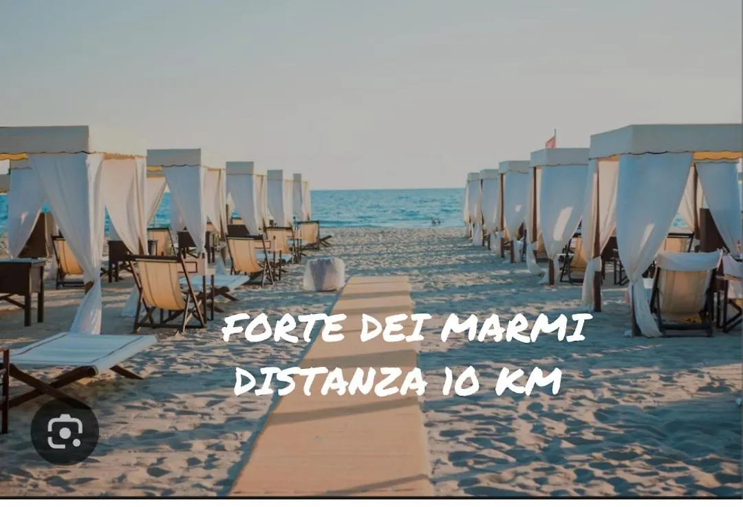 Il Nido Villa Marina di Massa 0*,